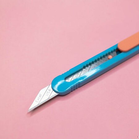 Excel Blades Snap-Off Art Knife 16073IND